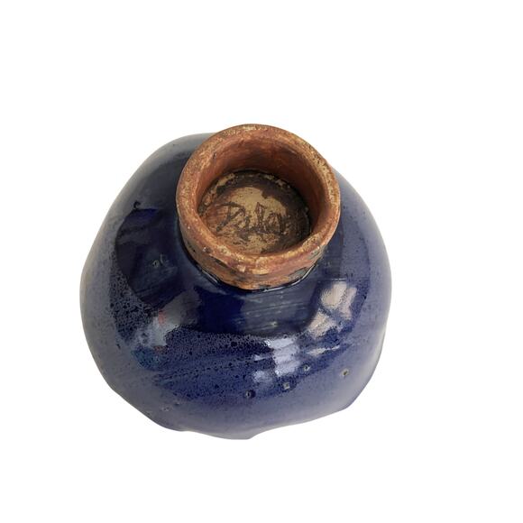 Handmade Beautiful Ornate Ceramic Bowl Dish Pottery Dinnerware Signed - Picture 4 of 5